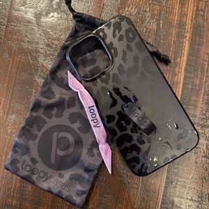 Loopy IPhone 13 Pro Max case - black cheetah